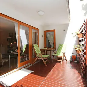 Downtown Garden Isle In Urban Style-free Parking Apartament