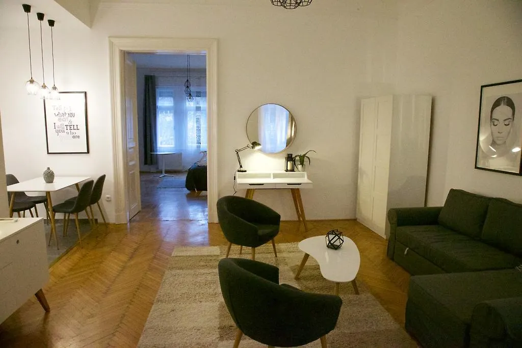 Five Season'S Apartment Budapesta Ungaria