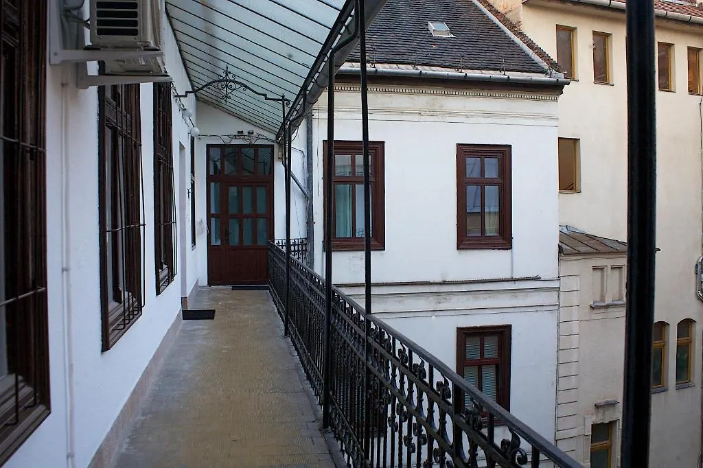 Five Season'S Apartment Budapesta