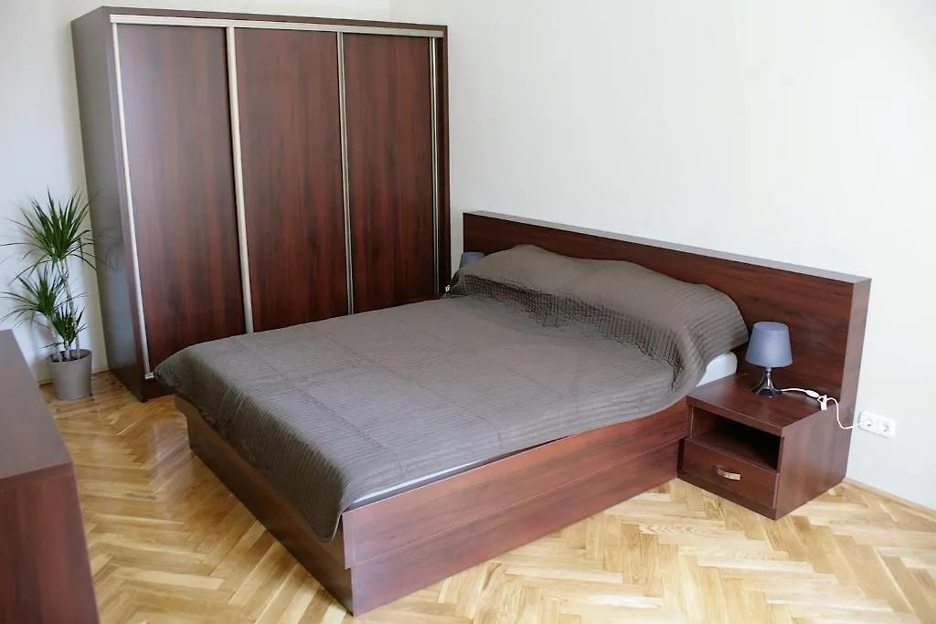 Five Season'S Apartment Budapesta